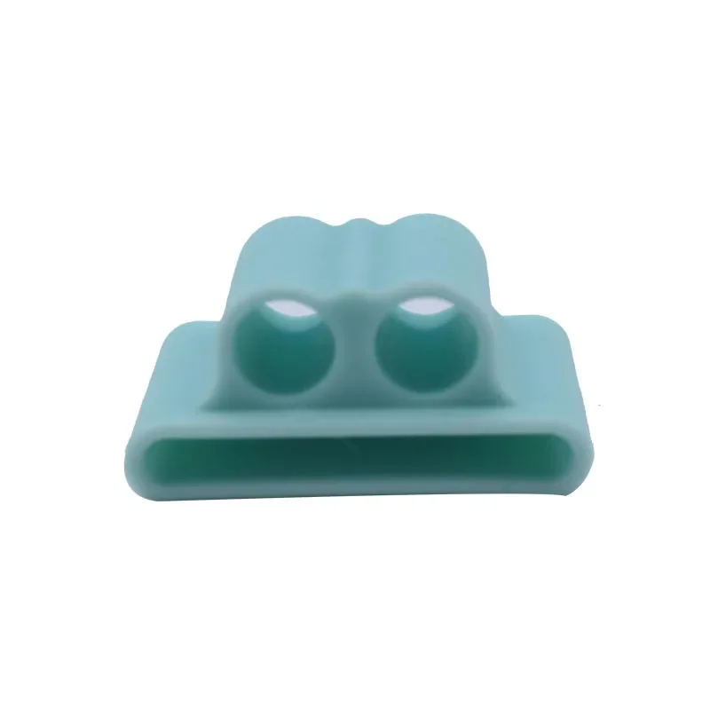 Color: Green
